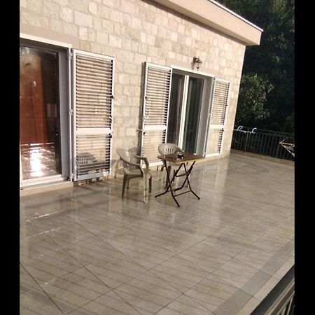 Guesthouse Nikoleta 2 コトル エクステリア 写真