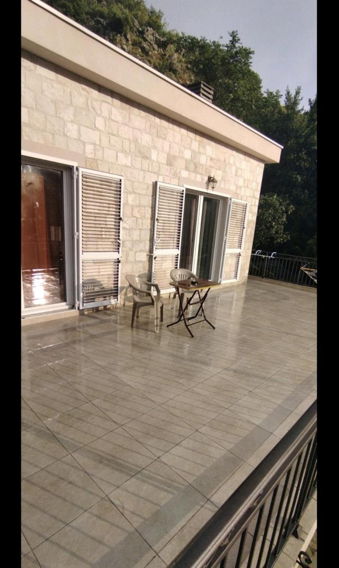 Guesthouse Nikoleta 2 コトル エクステリア 写真